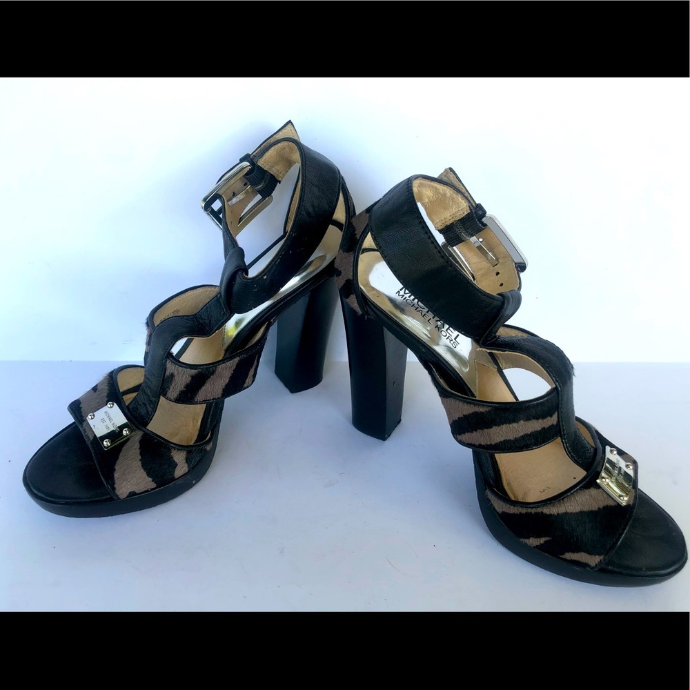 EUC Michael Kors Zebra Haircalf Heels Size 6M